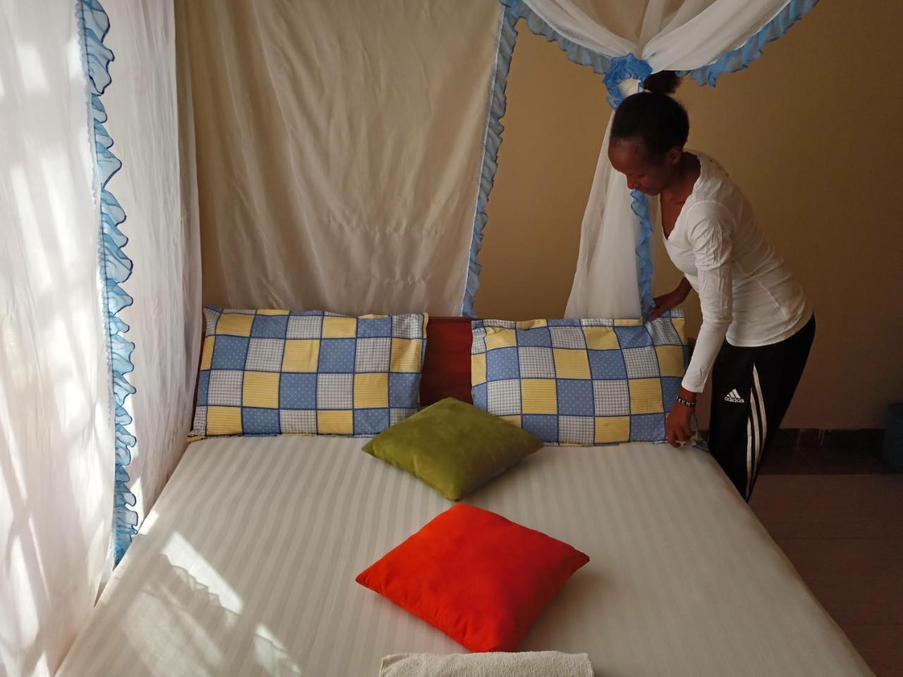 Terminal Homestay Mlolongo ภายนอก รูปภาพ